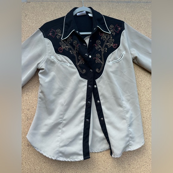 Wrangler Black Embroidered Snap Long Sleeve Shirt Size Small - Picture 1 of 7